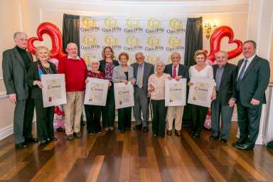 Cientos de parejas renuevan votos matrimoniales en celebración del Día de San Valentín