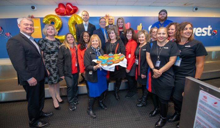 Aeropuerto MacArthur celebra 20 años de asociación con Southwest Airlines