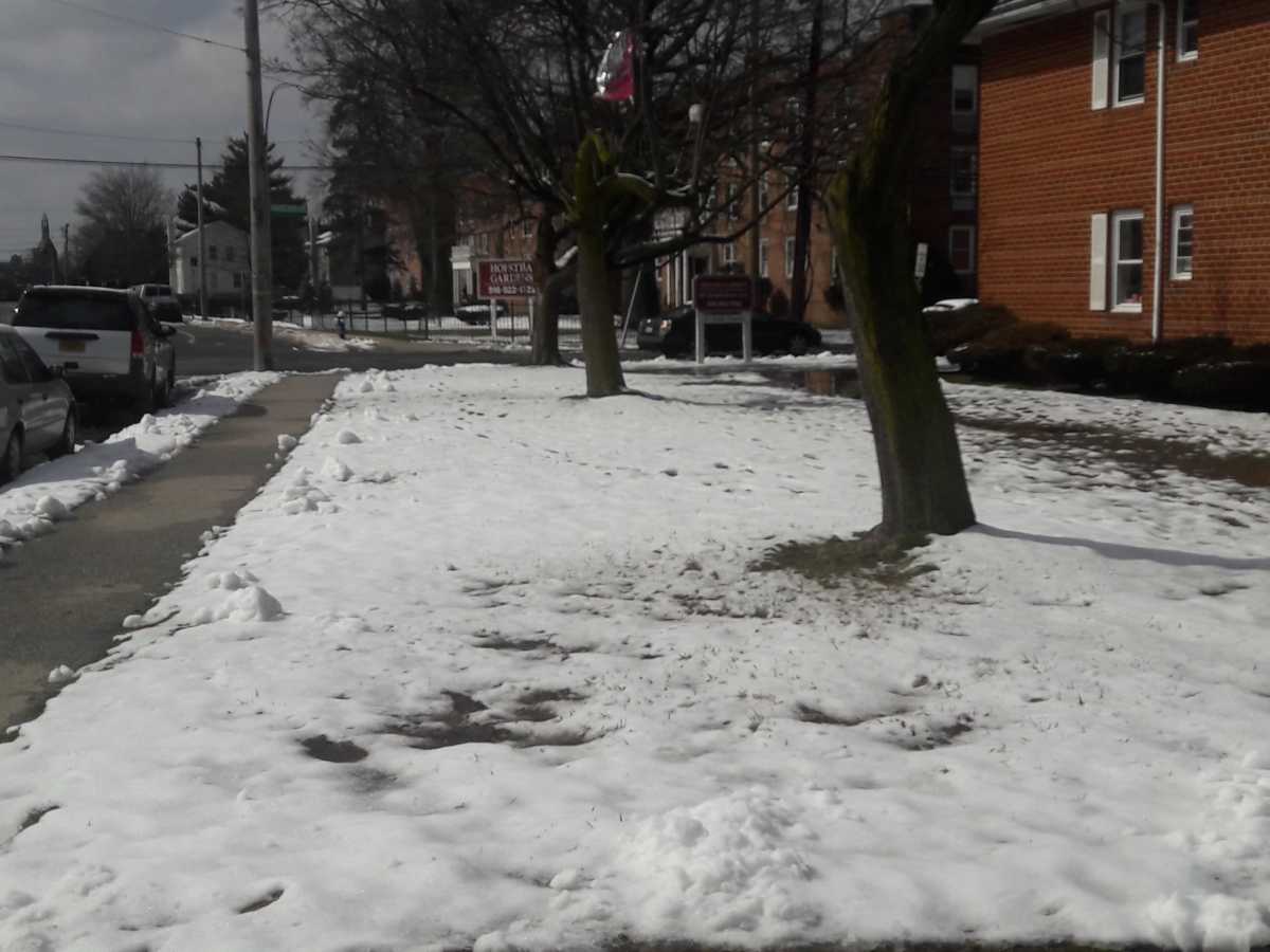 Long Island, Nueva York y estados cercanos con nieve y escuelas cerradas