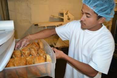 Hispanos en EEUU padecen aún los efectos de la recesión de hace una década