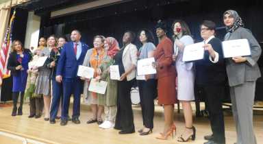 Rinden homenaje a mujeres que engrandecen a la comunidad inmigrante