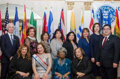 Desfile de la Hispanidad estrena Junta Directiva