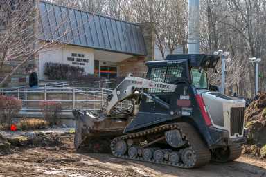 Anuncian la reapertura de los precintos policiales en Manhasset y Levittown