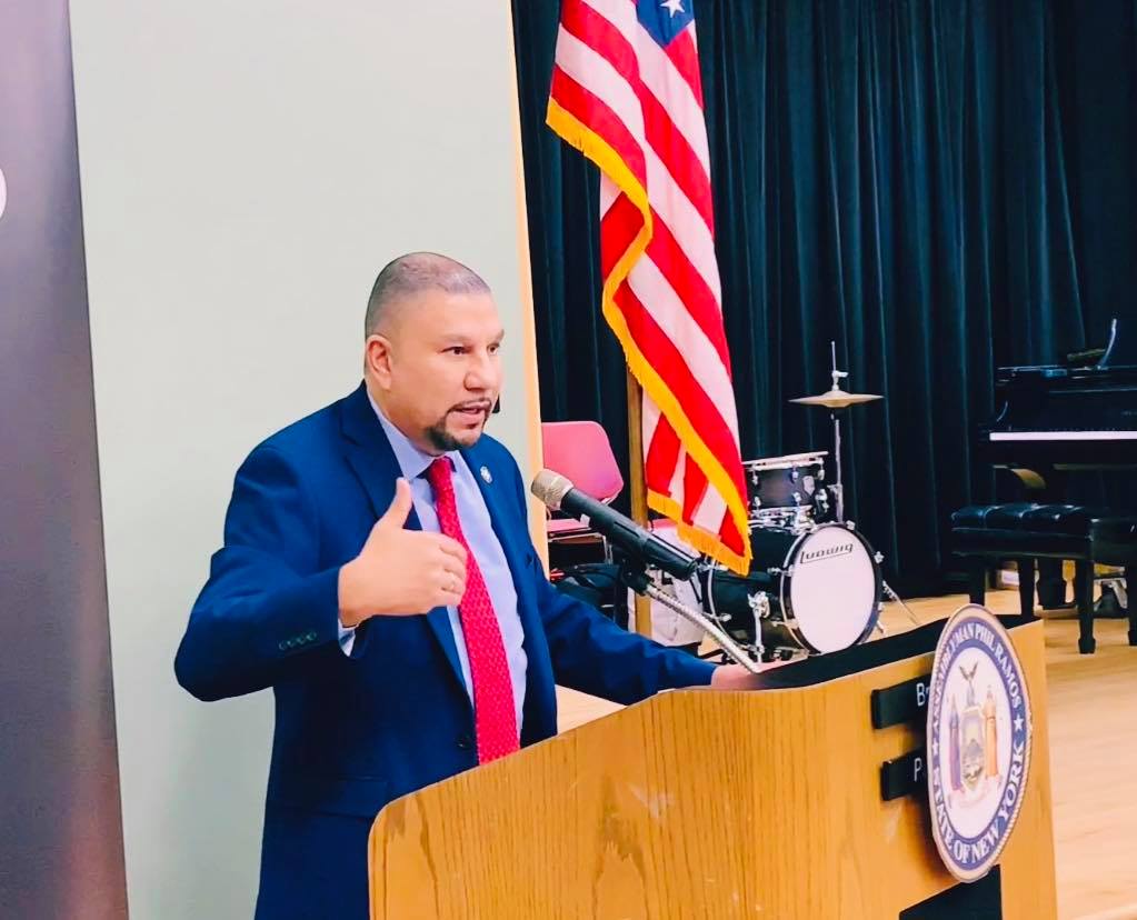 Recursos aprobados para Brentwood y Central Islip mejorarán calidad de distritos escolares