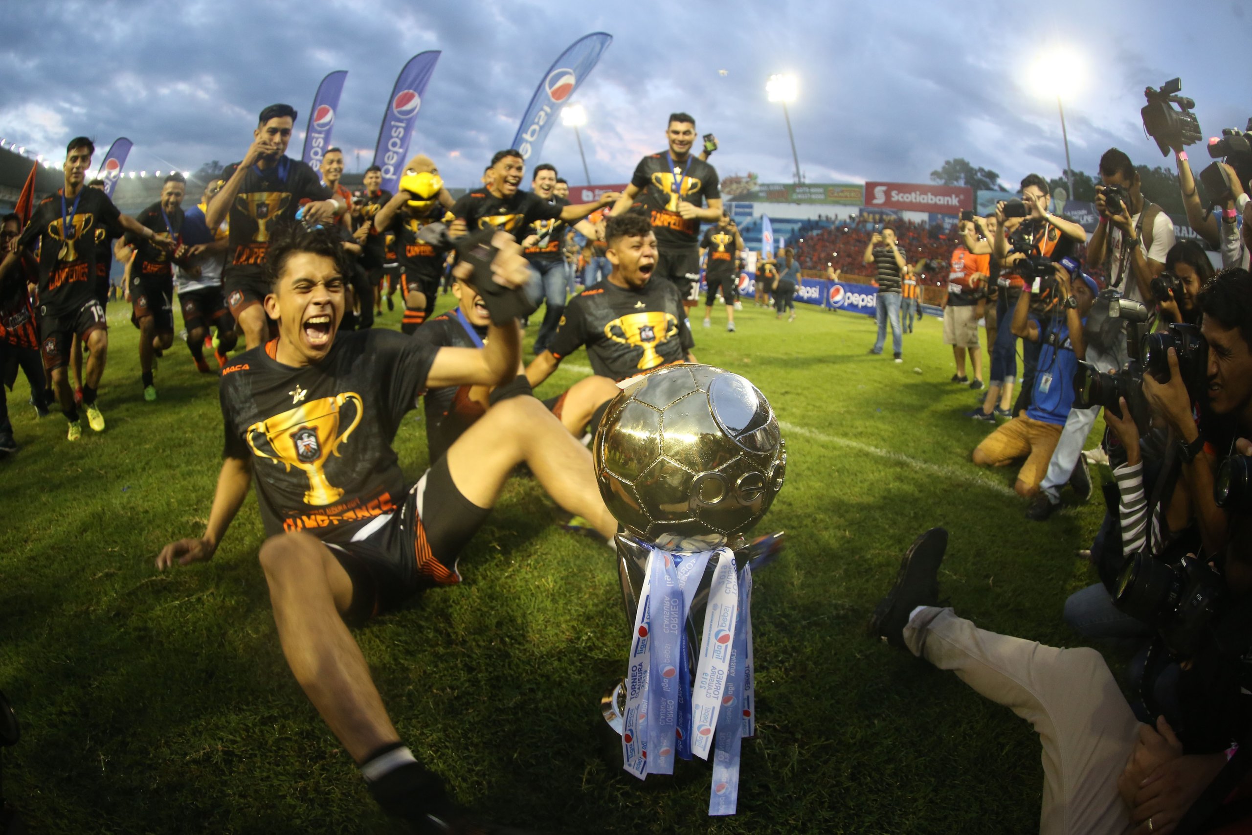 El Águila campeón del torneo Clausura 2019 de El Salvador