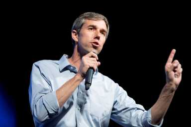 Precandidato demócrata Beto O'Rourke ofrece dar ciudadanía a 'Soñadores' y TPS
