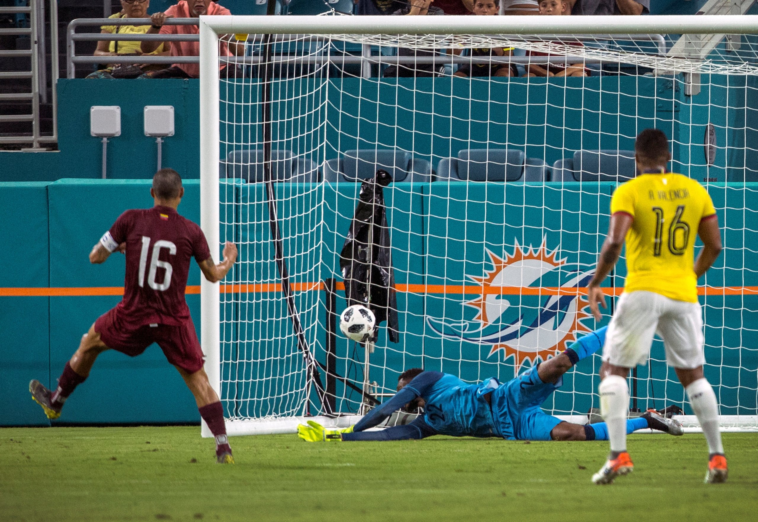 Venezuela y Ecuador desnudan sus carencias previo a Copa América