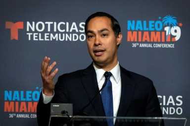 Julián Castro critica el "circo" montado por Trump con la amenaza de redadas