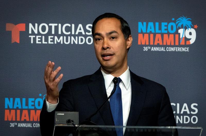 Julián Castro critica el "circo" montado por Trump con la amenaza de redadas