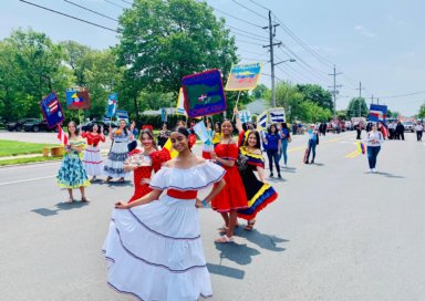 Long Island celebró la edición Número 53 de la Parada Puertorriqueña