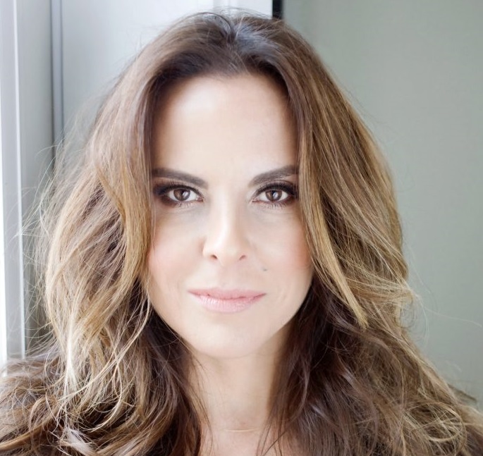 Kate del Castillo llega a nueva york para protagonizar ‘the way she spoke’