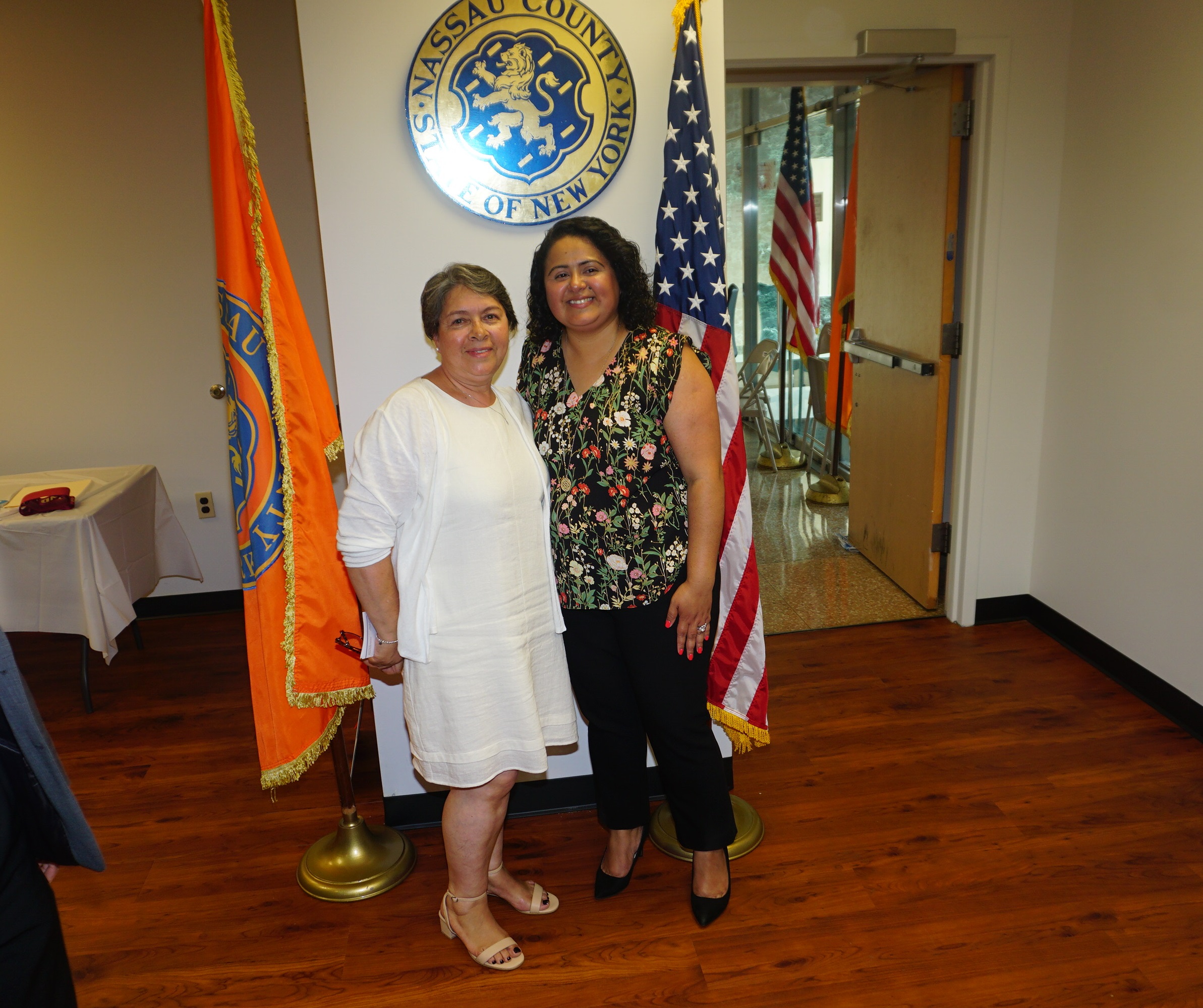 Nassau celebra apertura de la Oficina de Asuntos Hispanos en Hempstead