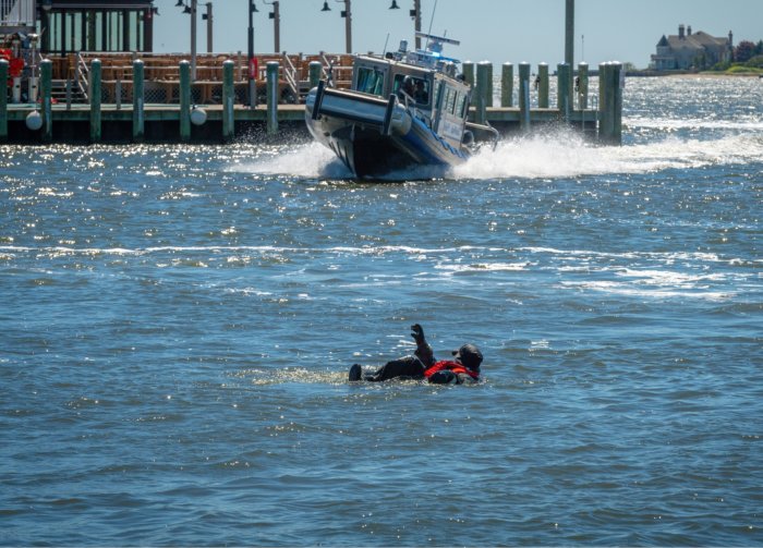 Cierran playas en Islip, Huntington y Babylon por contaminación con bacterias