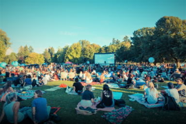 ¡Vívelo LI : Noches de cine gratis todo el verano en Long Island 