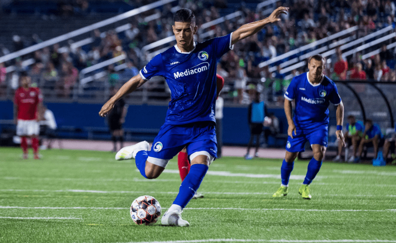 Goles hispanos ponen al New York Cosmos en la gran final NPSL