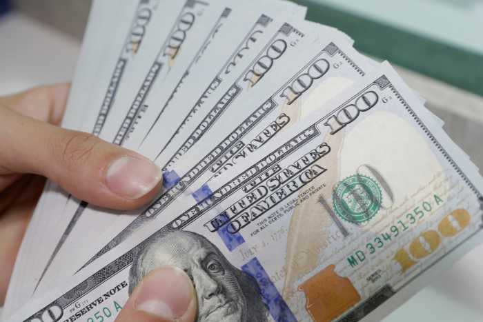 Economistas temen una recesión en Estados Unidos para el 2021