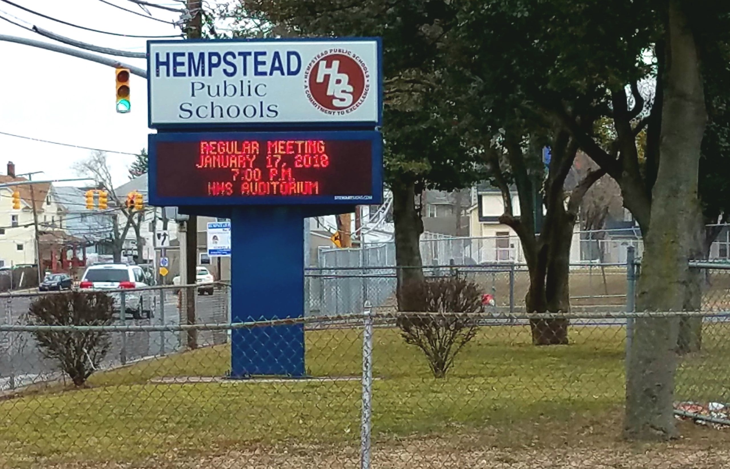 Petición insta a Cuomo a firmar el proyecto de ley de supervisión de Hempstead