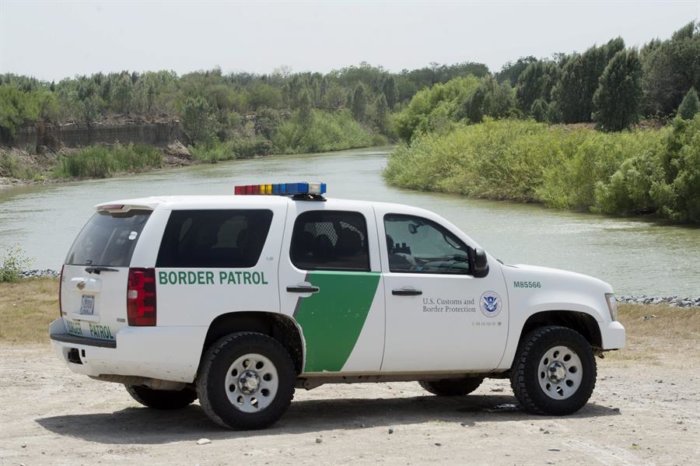 Buscan a un niño de 3 años desaparecido al intentar de cruzar la frontera