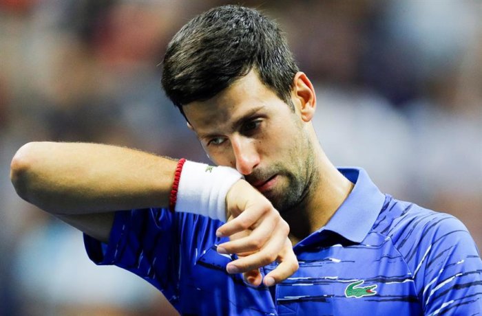 US Open : Djokovic se retira por lesión; gana Federer avanza a cuartos 