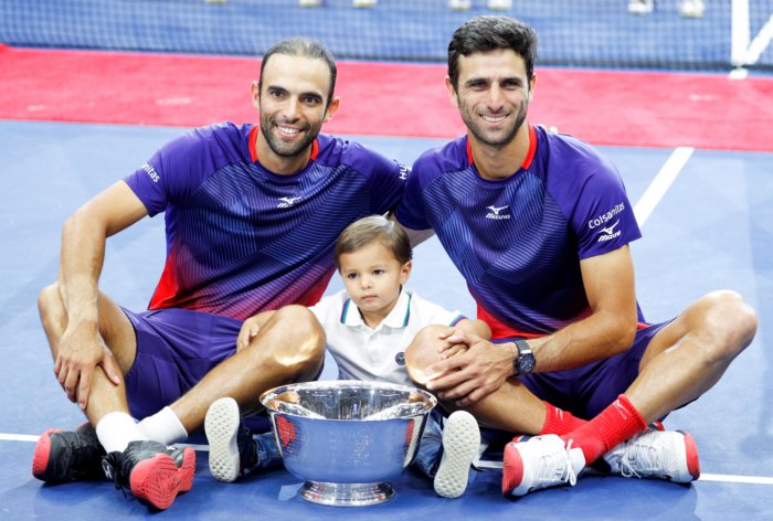 Cabal y Farah se proclaman campeones de dobles en el Abierto de EEUU