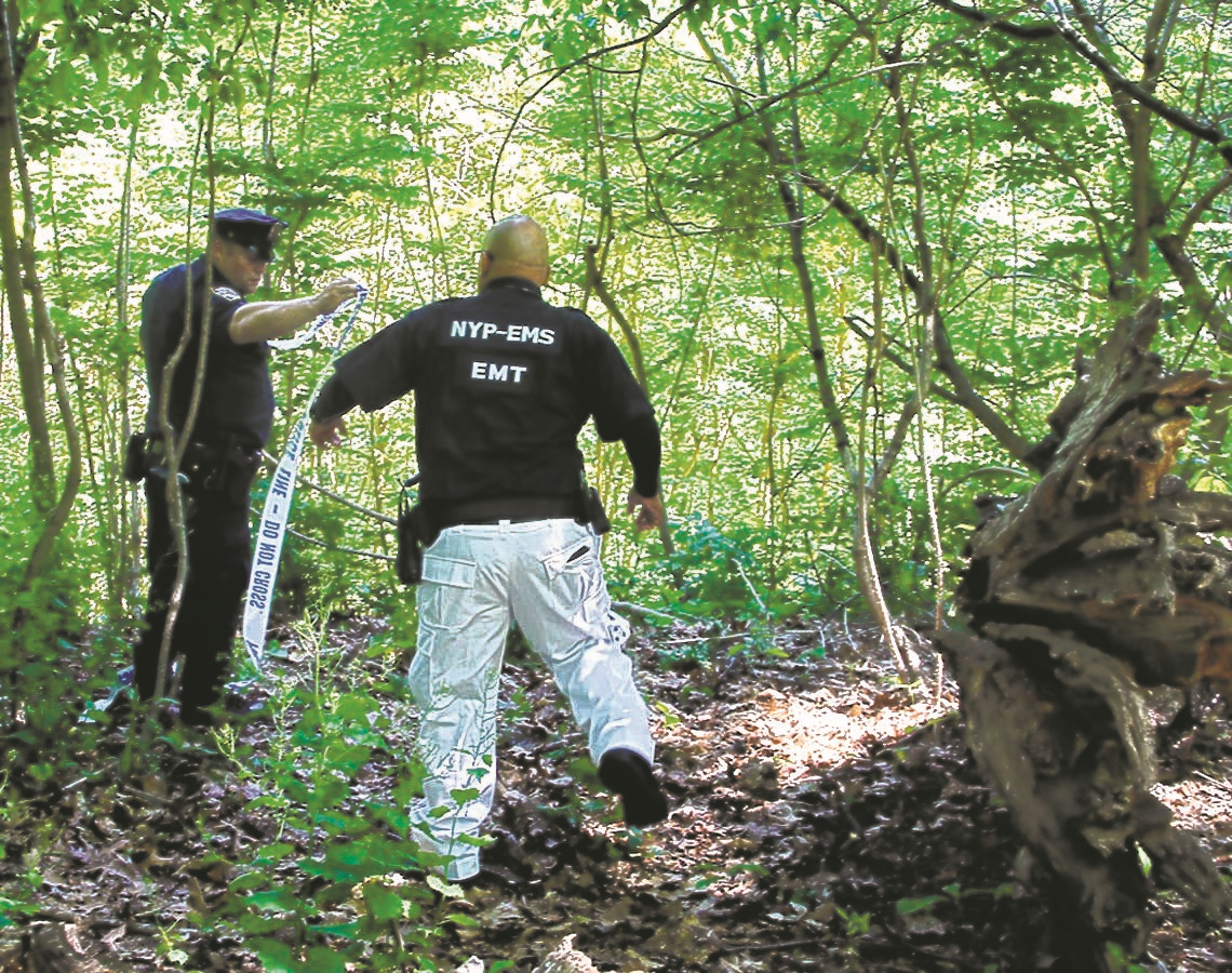 Tres presuntos miembros de la pandilla MS-13 son acusados de asesinar brutalmente a un adolescente