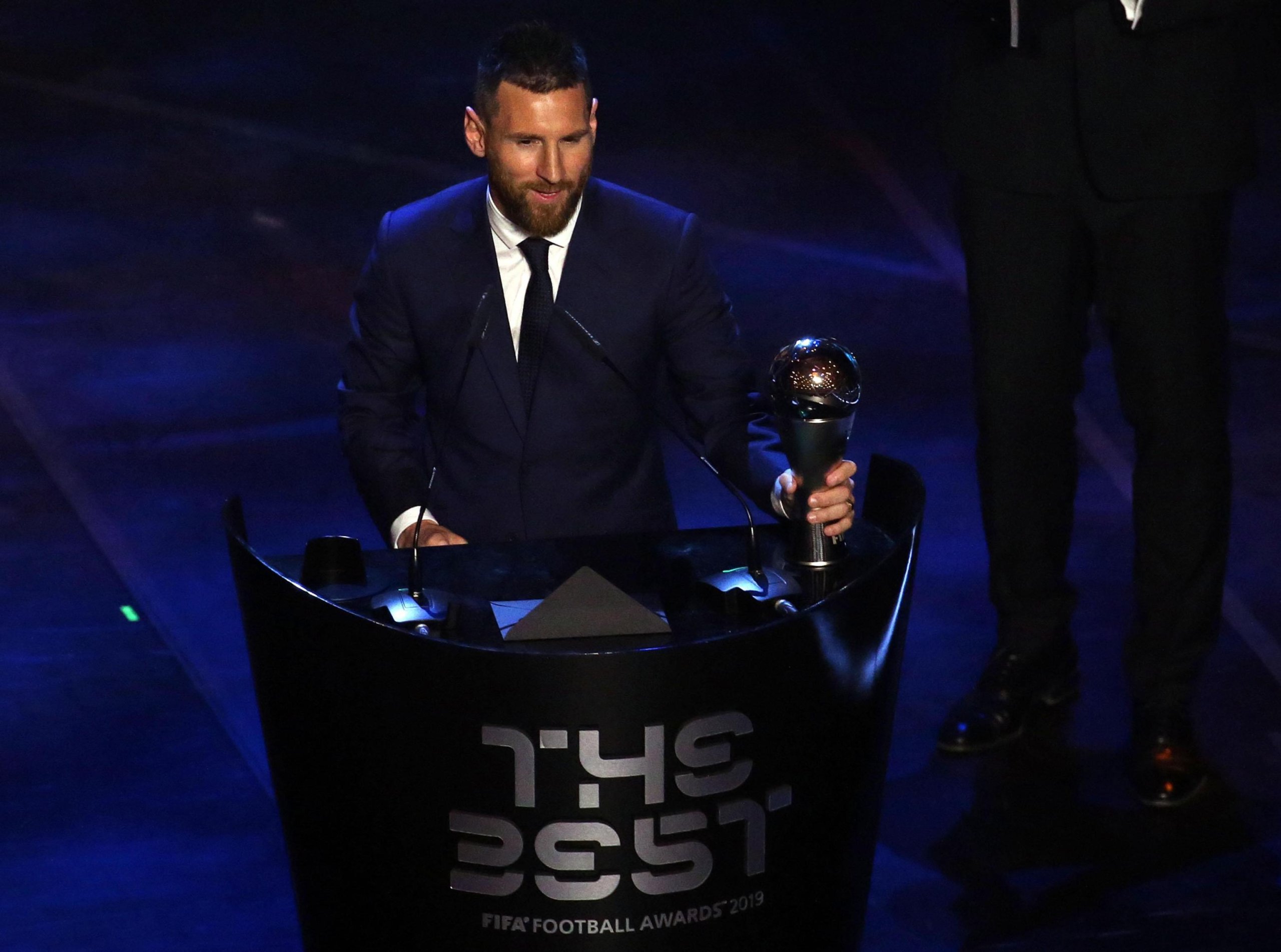 Lionel Messi y Megan Rapinoe reciben el premio 'The Best' 2019 de la FIFA