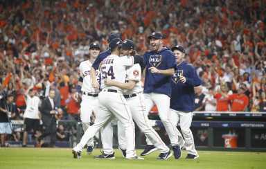 Astros pasan a la Serie Campeonato donde chocarán con los Yankees