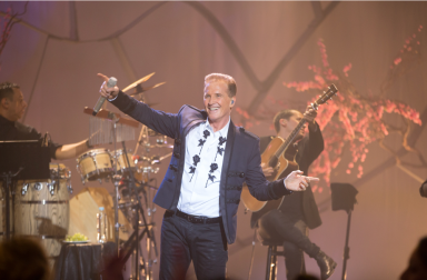 “Emmanuel llega a Nueva York con su gira “The Hits Tours”