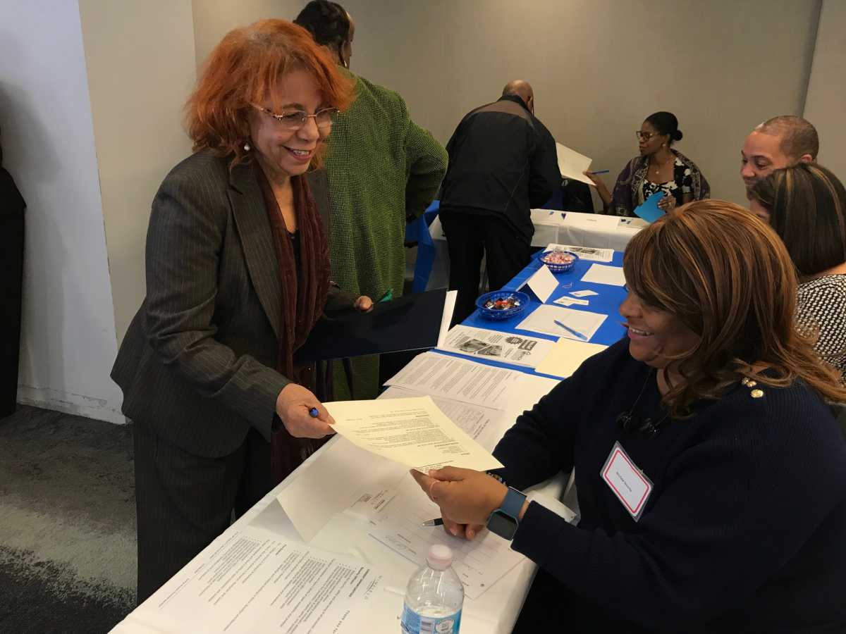 Feria de Trabajo para Adultos Mayores