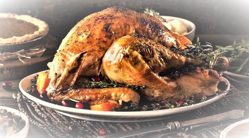 Lanzan campaña de alimentos 'Adopte una Familia para el Día de Acción de Gracias'