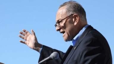 Schumer: Congreso a punto de aprobar Licencia Parental Pagada para trabajadores federales
