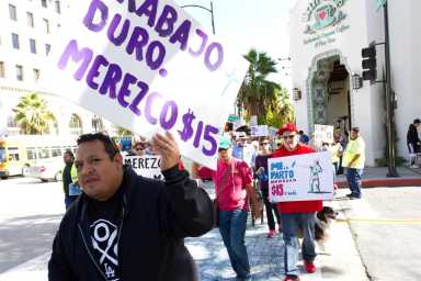 Salario mínimo sube a $15 la hora en NYC y a $13 en Long Island