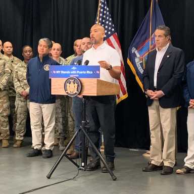 Políticos neoyorquinos visitan Puerto Rico para evaluar los daños del terremoto