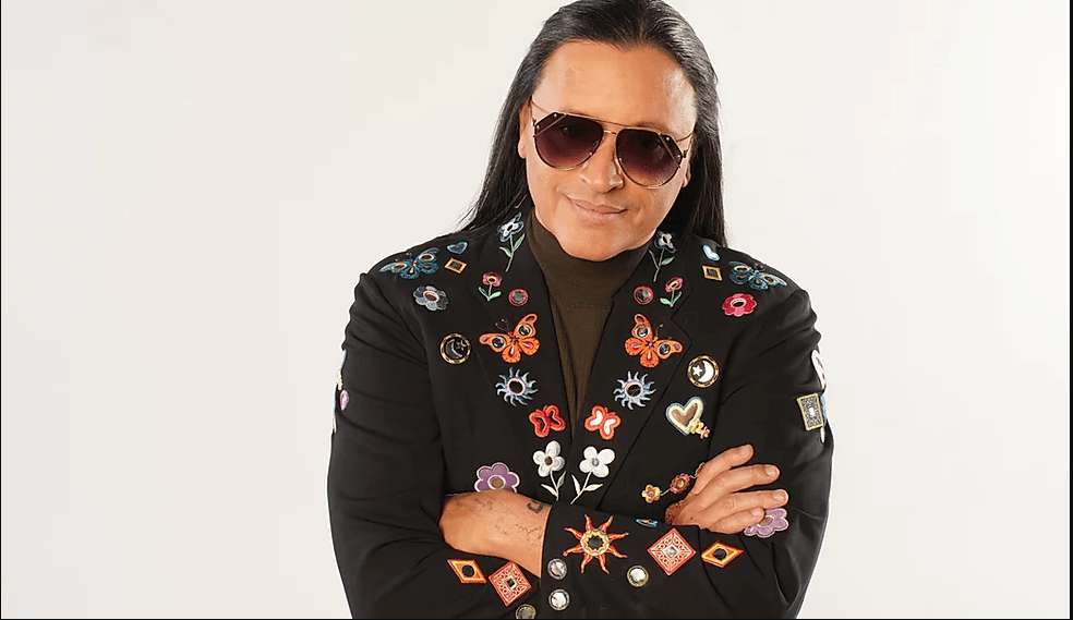 ¡Vívelo NY! Noche explosiva con Elvis Crespo