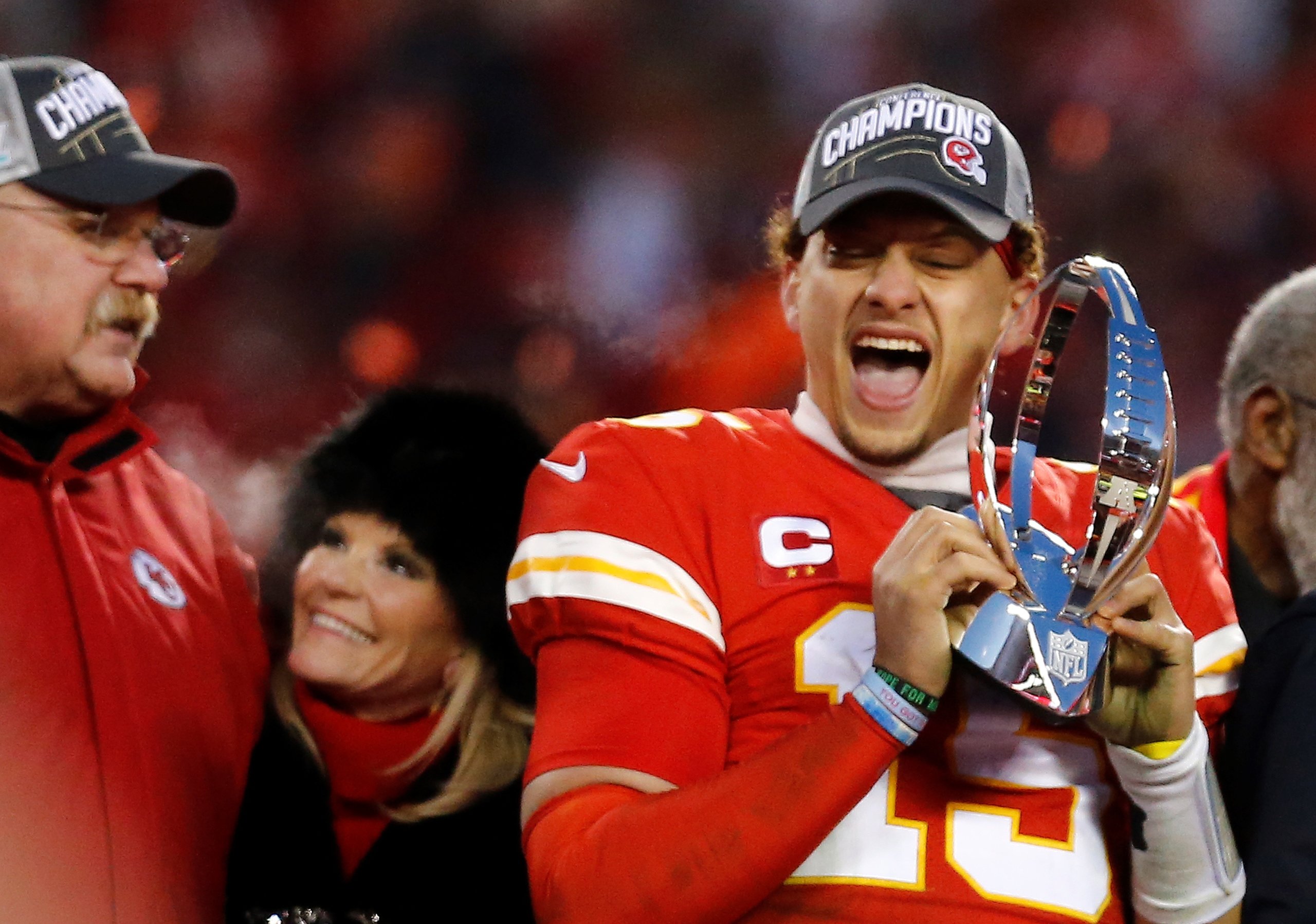 Mahomes lleva al Super Bowl a los Chiefs y Mostert a los 49ers