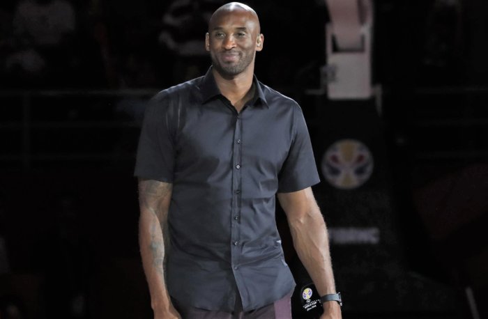 Kobe Bryant y su hija de 13 años fallecen en accidente de helicóptero