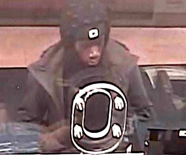 Buscan a sujeto que intentó robar un banco en West Babylon (Fotos)