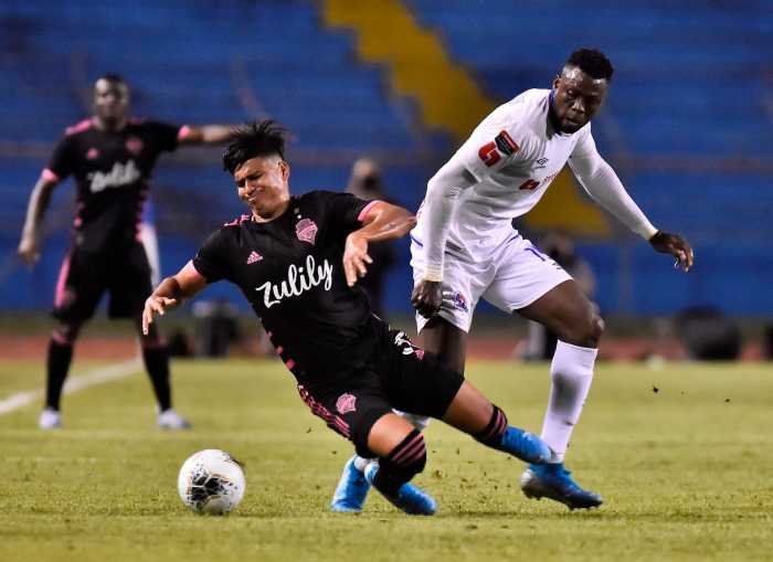 Olimpia hace el milagro, elimina al campeón MLS, y pasa a cuartos