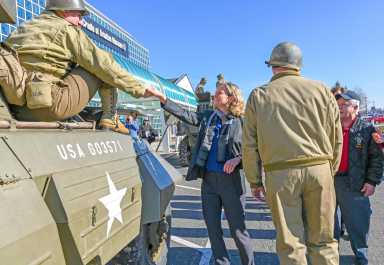 Eventos en Nassau conmemoran el 75 aniversario del fin de la 2da. Guerra Mundial