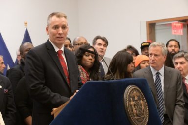 NYPD culpa reformas a la libertad bajo fianza por el aumento en la delincuencia