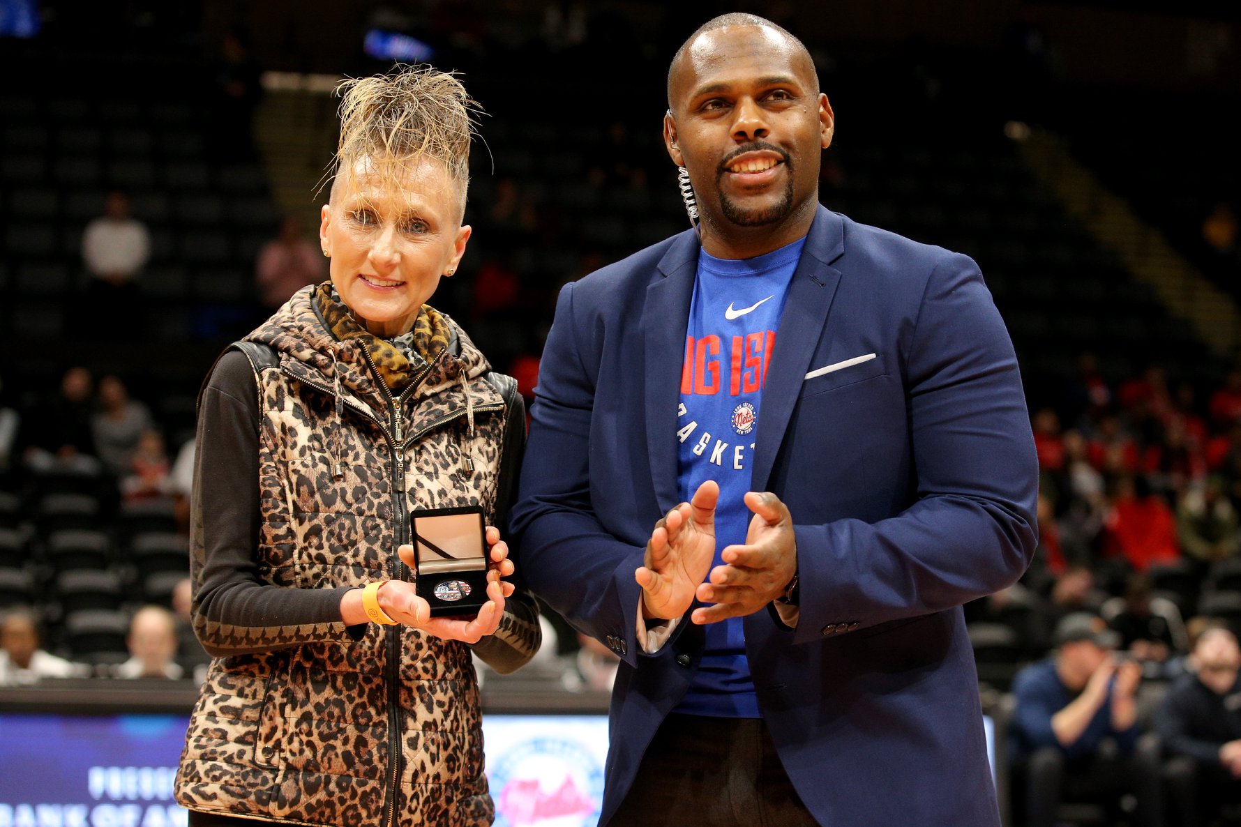 Long Island Nets celebraron al Pueblo de Islip.