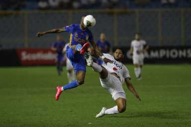 El Alianza salvadoreño derrota al Tigres mexicano en 8vos de la Concachampions