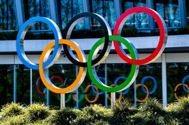 Japón y el COI acuerdan aplazar por un año los próximos Juegos Olímpicos