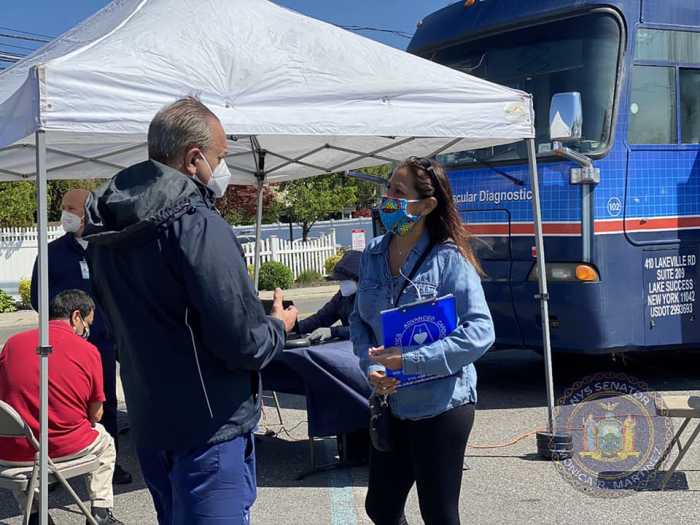 Senadora Martínez anuncia alivio para trabajadores desempleados