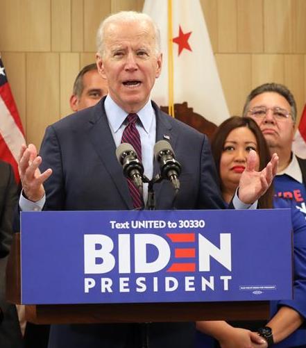 Candidato demócrata Joe Biden se compromete a dar ciudadanía a indocumentados