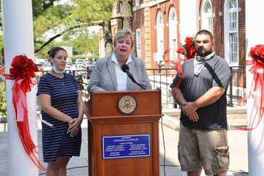 Town de Hempstead celebra bodas con distanciamiento social durante la pandemia