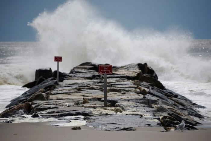 Tormenta tropical Fay amenaza Long Island y NYC con fuertes lluvias y vientos