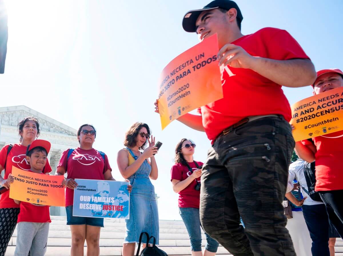 Orientan a inmigrantes de todo Nueva York para participar en el Censo 2020