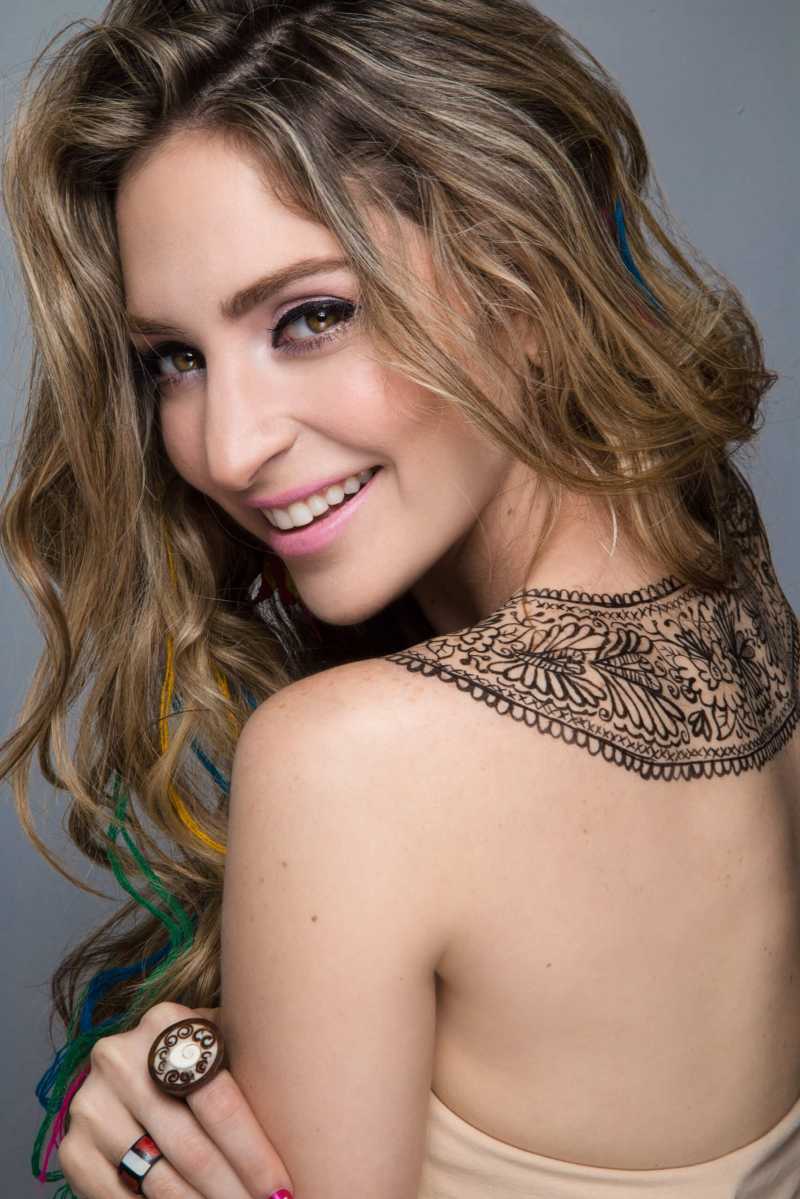 Mirella Cesa invitada de honor en el festival virtual «Fiesta Ecuatoriana»