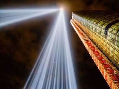 Después de fuertes protestas por intento de cancelarlo, el «Tributo de Luz» regresa el 11 de septiembre